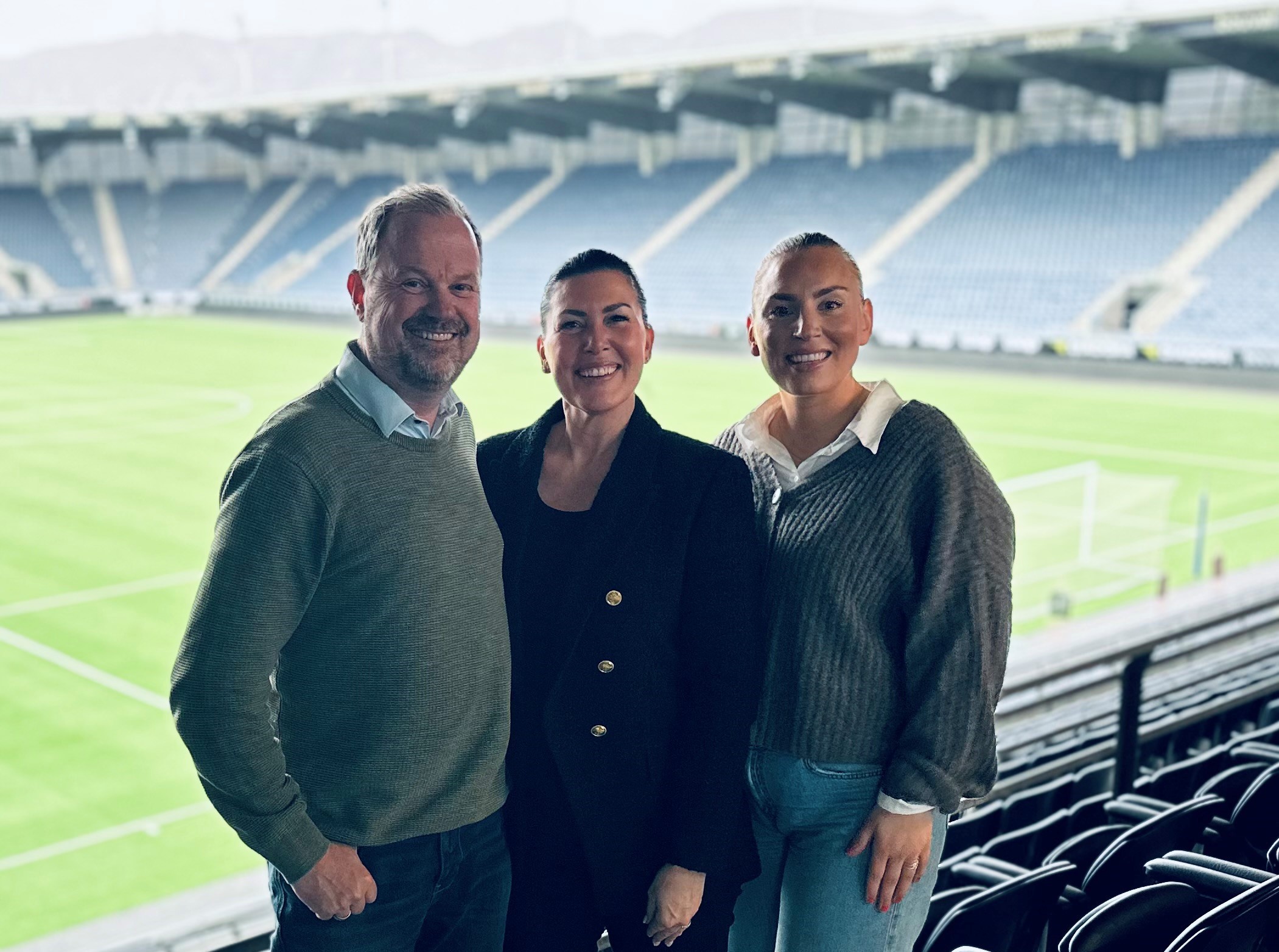 Viking fotballklubb, Moi Nilsen, Suzette og Inger Lise